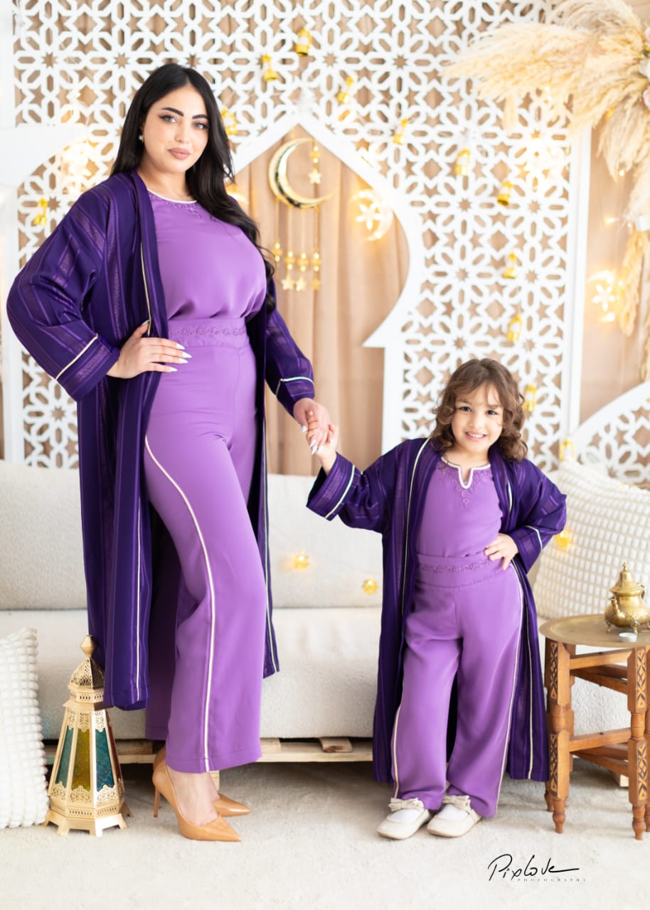 Ensemble trois pièces violet et mauve travaillé avec skali doré et zwak lmaallem ton sur ton