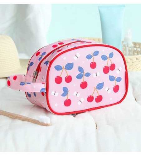 Trousse de toilette Cerises - A Little Lovely Company